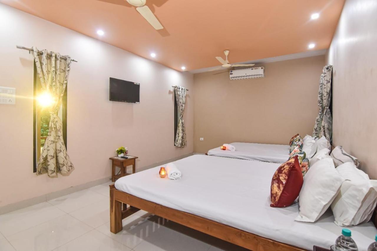 Sk Holiday Homes Алибаг Екстериор снимка